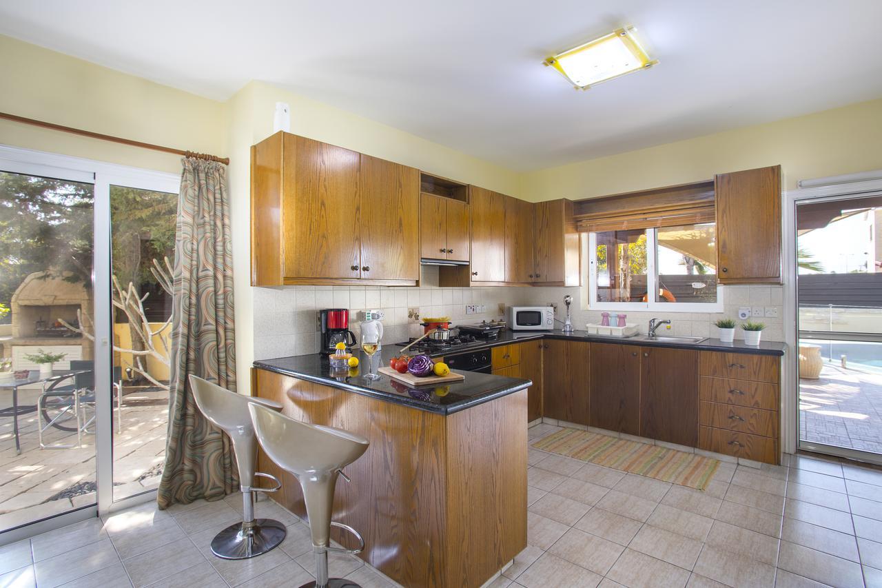 Ayia Napa Tropical Beach Villa Zewnętrze zdjęcie